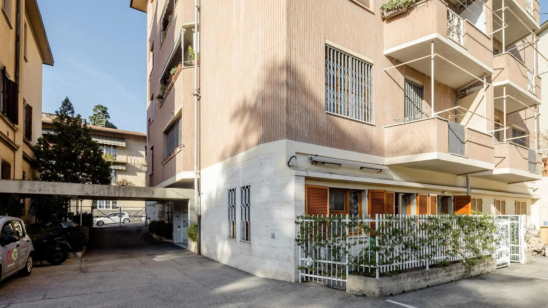 Open The Classic Wooden Shutters At A Cozy City Nest Florence Italy