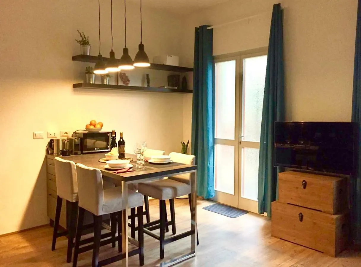 Open The Classic Wooden Shutters At A Cozy City Nest Florence Appartement