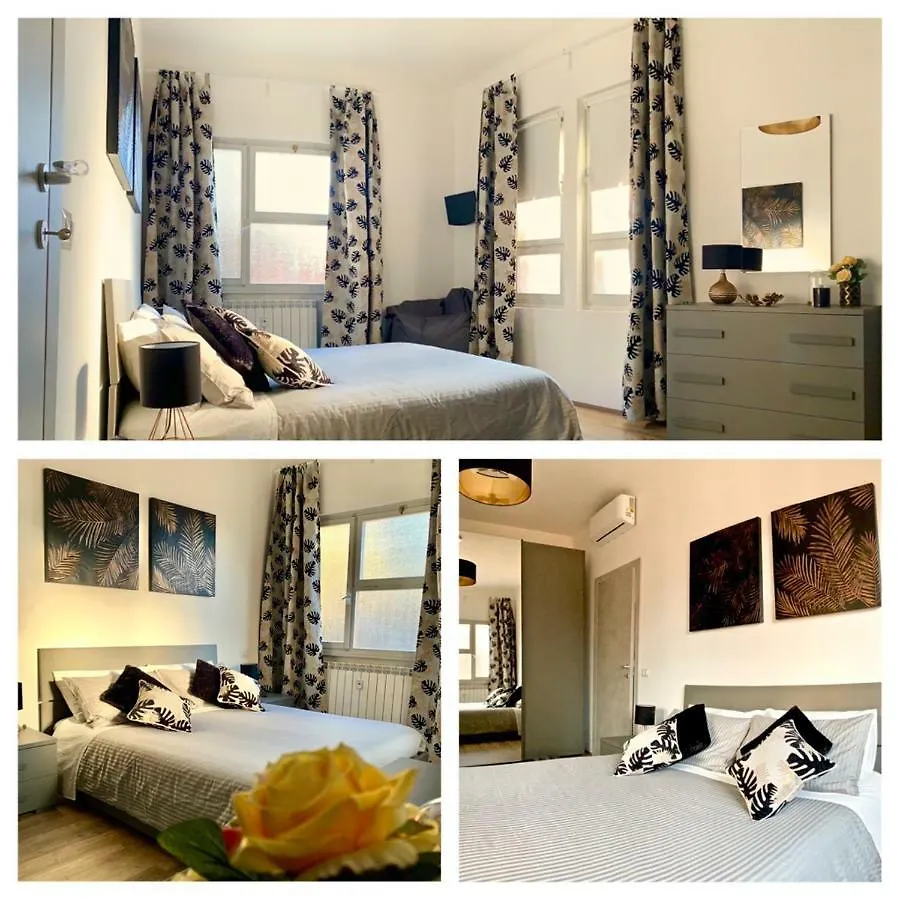 Apartamento Open The Classic Wooden Shutters At A Cozy City Nest Florencia